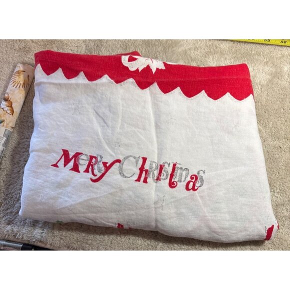 Vtg Christmas Tablecloth Round Red White Merry Christmas Candles Holly Tree 56" - Picture 12 of 12